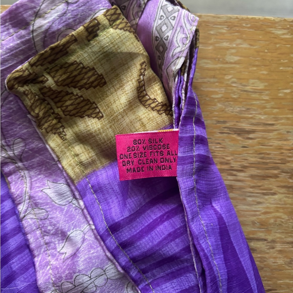 Purple Geometric Patterned Pants - image 4